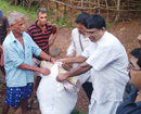 Udupi: Kunjarugiri temple hand-delivers flood relief materials to victims of Uttara Kannada